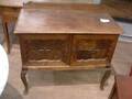 Sideboard, Ek