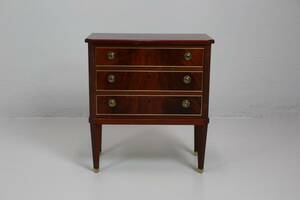 BYRÅ, mahogny, sengustaviansk stil