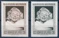 2 Handperforerade gravyrer Marilyn Monroe i