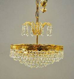 Kristallkrona Gustaviansk Stil