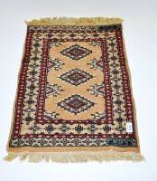 Orientalisk Matta Signerad