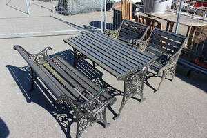 Trädgårdsmöblemang