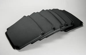 Seks hynder til Hans J. Wegners Y- stol. Sort læder. 6.