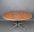 Charles  Ray Eames, großer Esstisch Segmented Table in Teak von Vitra
