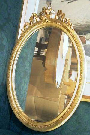 Spegel, sustaviansk-stil