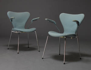 Arne Jacobsen. 7er armstole 2