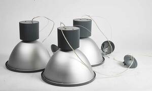 IGuzzini. Tre pendler, model Central 3