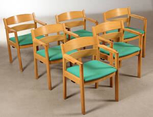 Kurt Østervig. Sæt på seks armstole af egetræ for FDB. 6