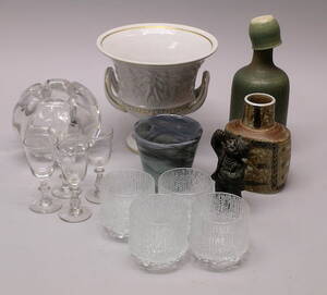Glas