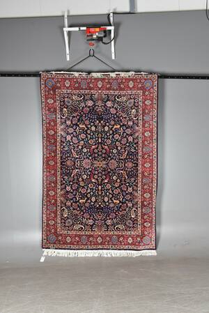 Handknuten orientmatta, persisk, 285 x 190 cm