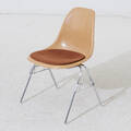 Stol design Charles  Ray Eames