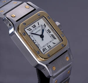 Cartier Santos Lady. Dameur i 18 kt. guld og stål med safir, 1990erne