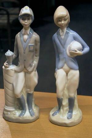 Figuriner, 2 st