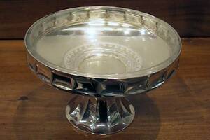 Skål på fot, silver