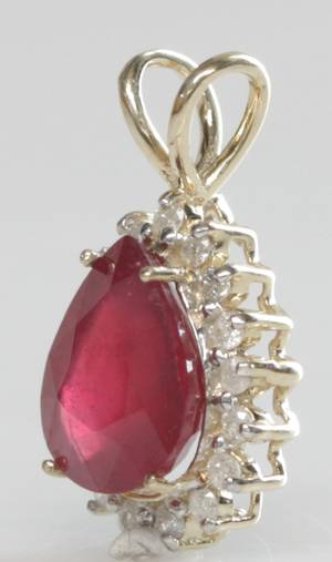 Rubin- og brillantvedhæng