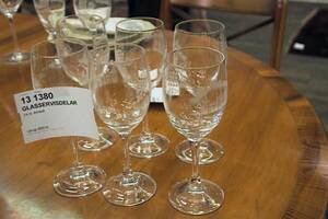 Glasservisdelar