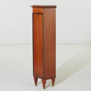 Kolonnskåp 1800-tal