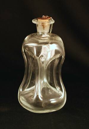 KLUCKAFLASKA 181900-TAL HÖJD 22 CM