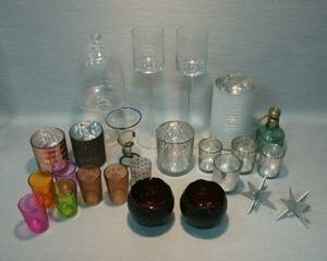 Parti glas och ljuslyktor