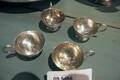 Muggar, silver