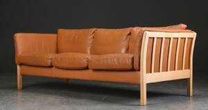 Tre-pers. sofa, cognacfarvet læder