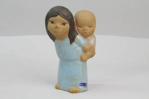 Figurin Lisa Larson