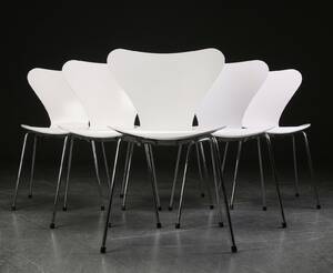 Arne Jacobsen. Seks 7er-stole, model 3107 6