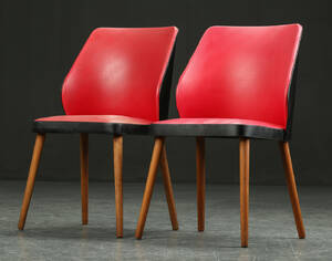 Par grydeformede stole, skai og bøg, 1950erne 2