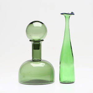 VAS samt KARAFF med propp, 2 delar, glas, bland annat Haugeglas.