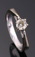 Ring med brillant i 14 kt guld, ca 0.40 ct
