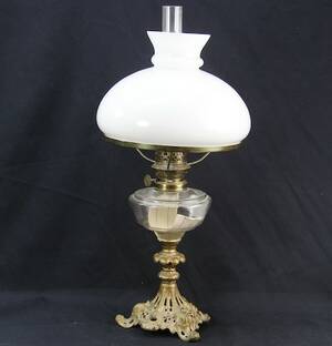 Bordsfotogenlampa