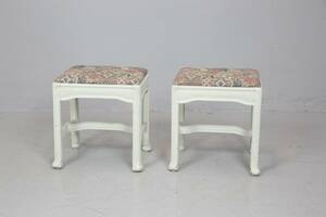 TABURETTER, ett par, vitlackerade