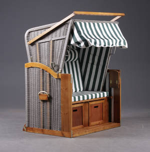 Strandkurv , model Hornbæk grønstribet