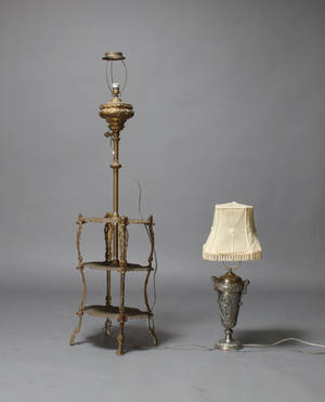 Standerlampe samt bordlampe 2