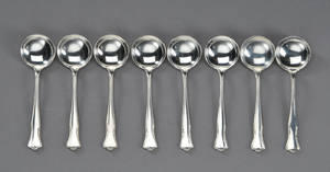 Otte svenske dessertskeer, mrk. Halibergs. Vægt  415 gram.