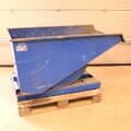 Container
