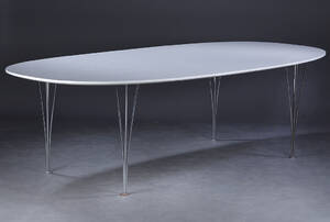 Piet Hein Bruno Mathsson. Superellipse spisebord, L. 240 cm.