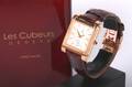 Les Cubeurs Geneve. Swiss Made dameur med rubin samt rem i krokodille.