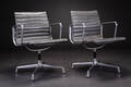 Charles Eames. Par konferencestole model EA-108 2 Denne vare er sat til omsalg under nyt varenummer 4352415