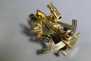 Sextant