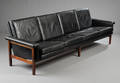 Dansk møbelproducent. Fire-pers. sofa