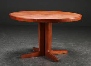 Spisebord med udtræk af teaktræ, dansk møbelproducent 3