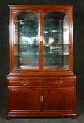 Vitrine aus massivem Rosenholz