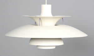 Poul Henningsen 1894-1967. PH5 pendel