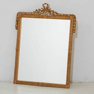 Spegel gustaviansk stil