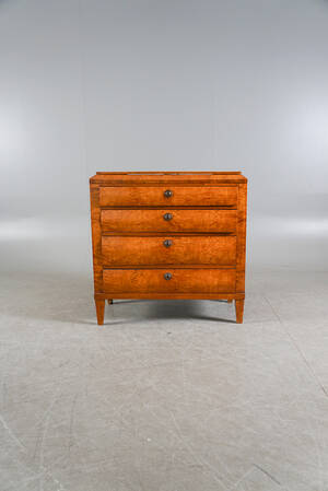 Byrå, 4-lådig, 1800-tal