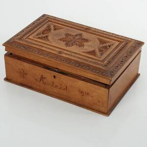 SYSKRIN, skuret trä