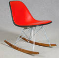 Charles  Ray Eames, Gungstol