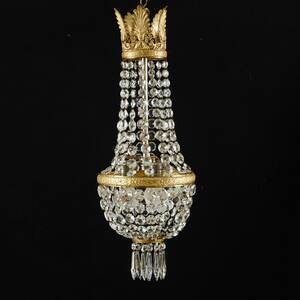 Taklampa med prismor