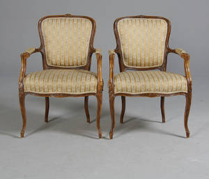 Par armstole i rokokostil, 1800-tallet 2